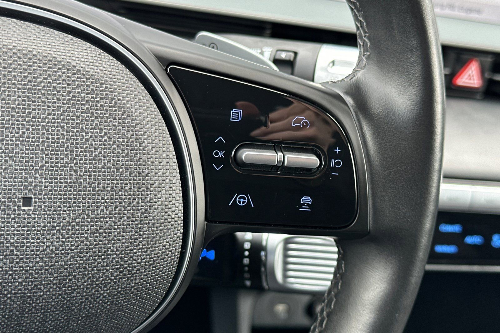 Used 2024 Hyundai Ioniq 5 SEL image 27