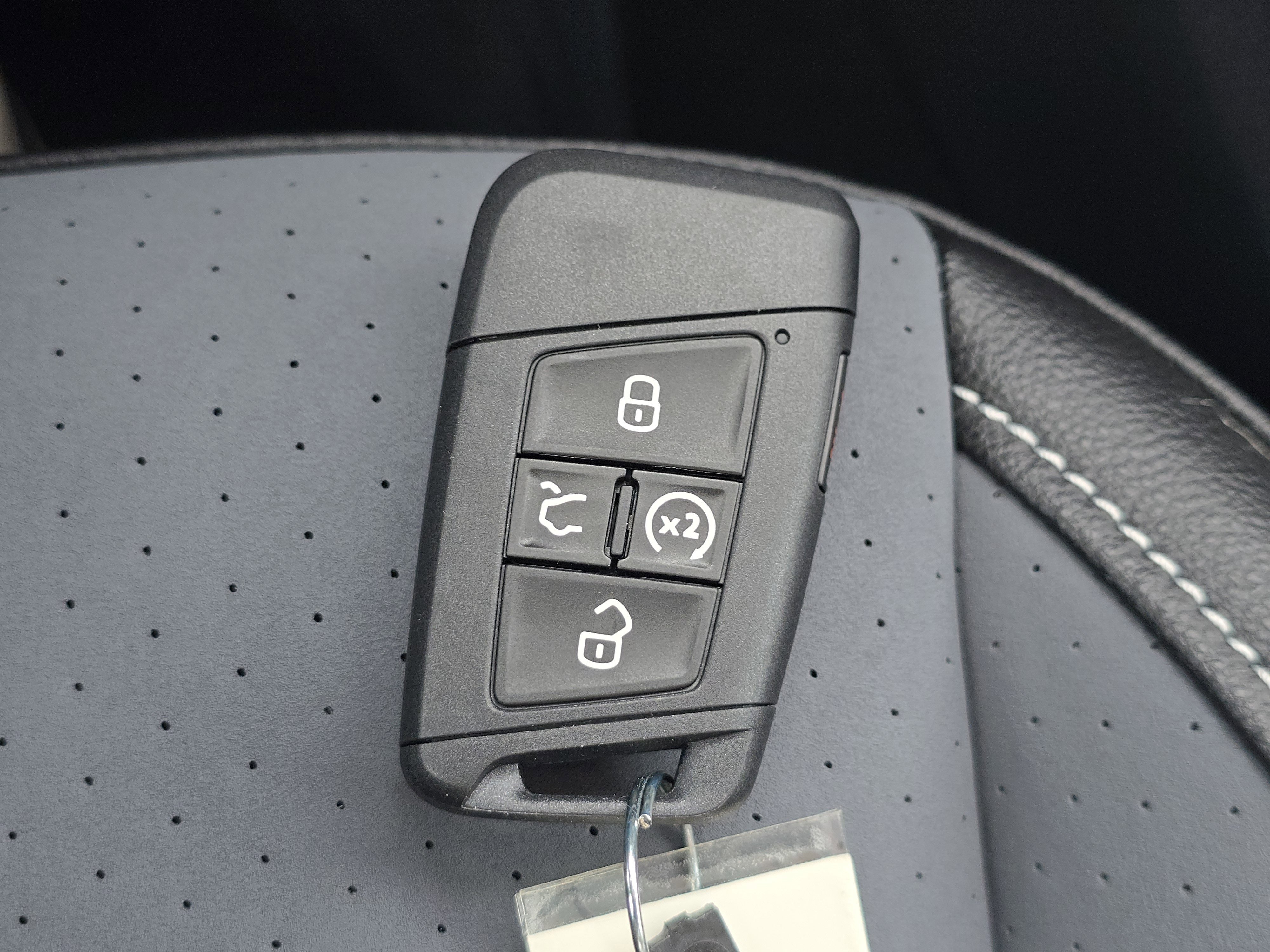 New 2026 Volkswagen Jetta SE FWD image 27