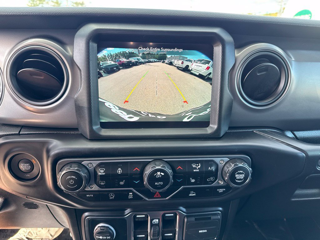 Certified 2022 Jeep Wrangler Unlimited Sport w/ Sun And Sound Package AWD/4WD image 13