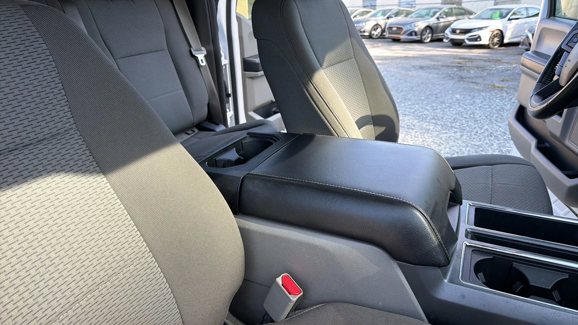 Used 2017 Ford F150 XLT w/ Equipment Group 301A Mid RWD image 36