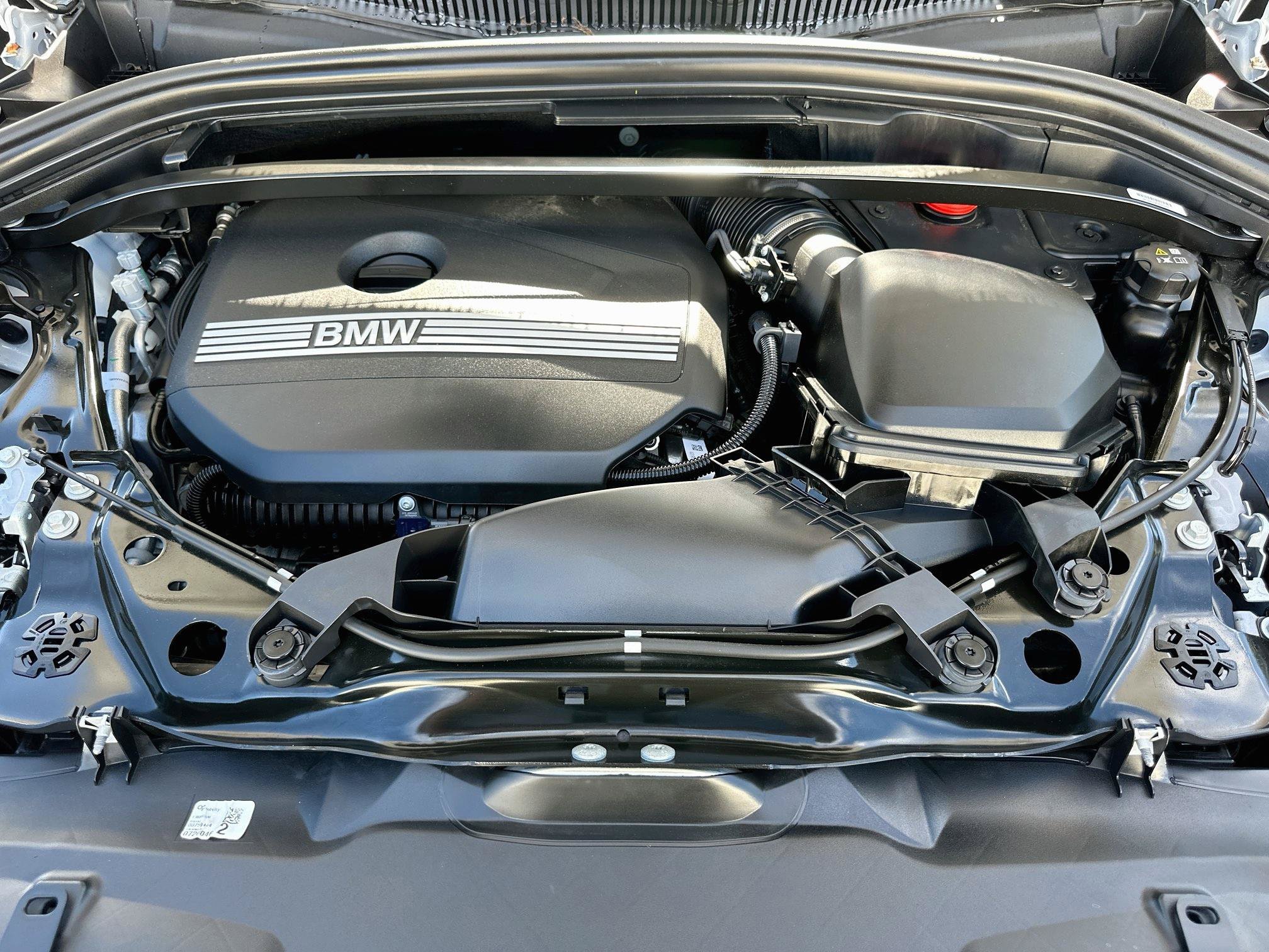 Certified 2025 BMW X2 xDrive28i AWD/4WD image 31
