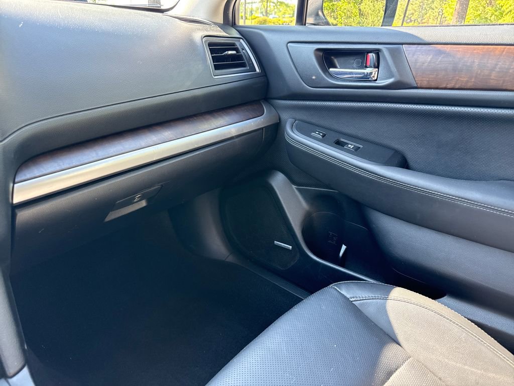 Used 2015 Subaru Outback 2.5i Limited AWD/4WD image 17