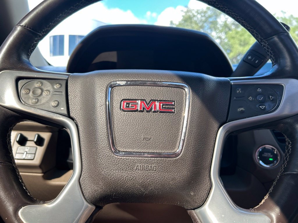 Used 2016 GMC Yukon SLT w/ HD Trailering Package RWD image 25