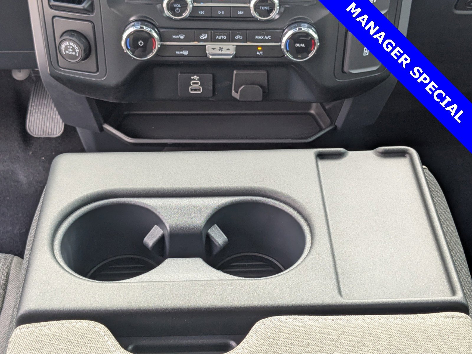 New 2025 Ford F150 XLT w/ Equipment Group 301A Standard image 19