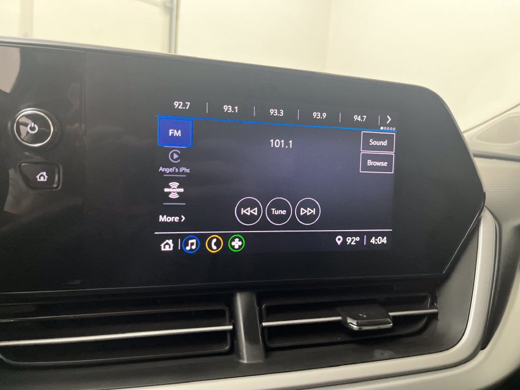 Used 2025 Chevrolet Trax LS FWD image 23