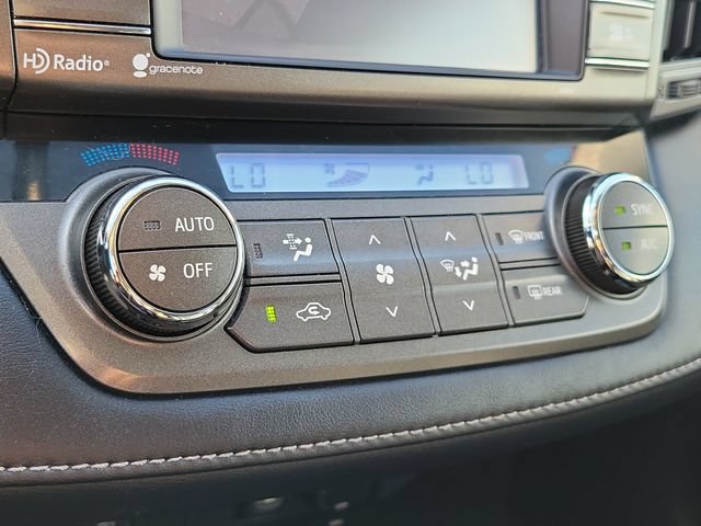 Used 2015 Toyota RAV4 Limited AWD/4WD image 15