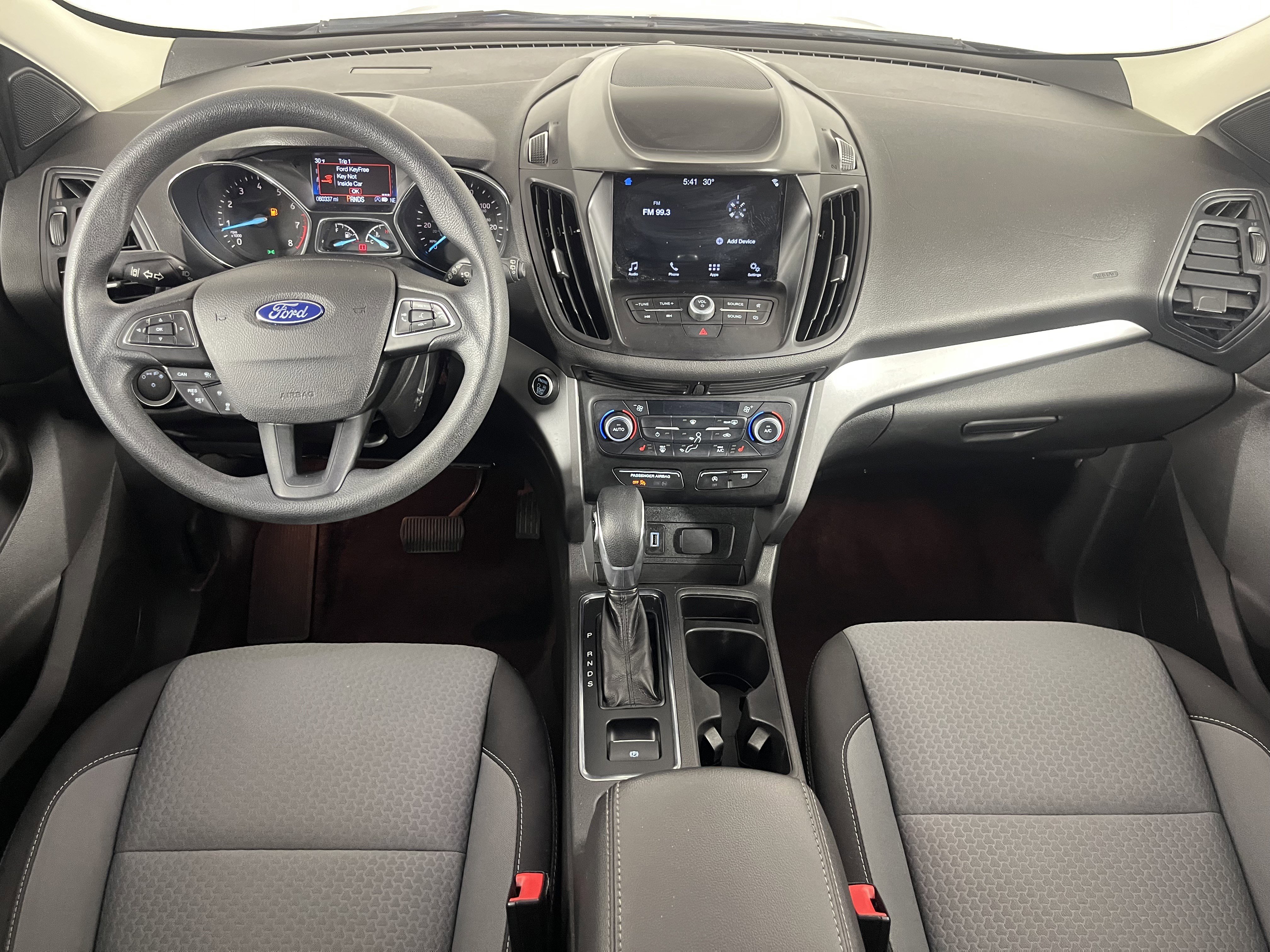 Used 2019 Ford Escape SE image 10