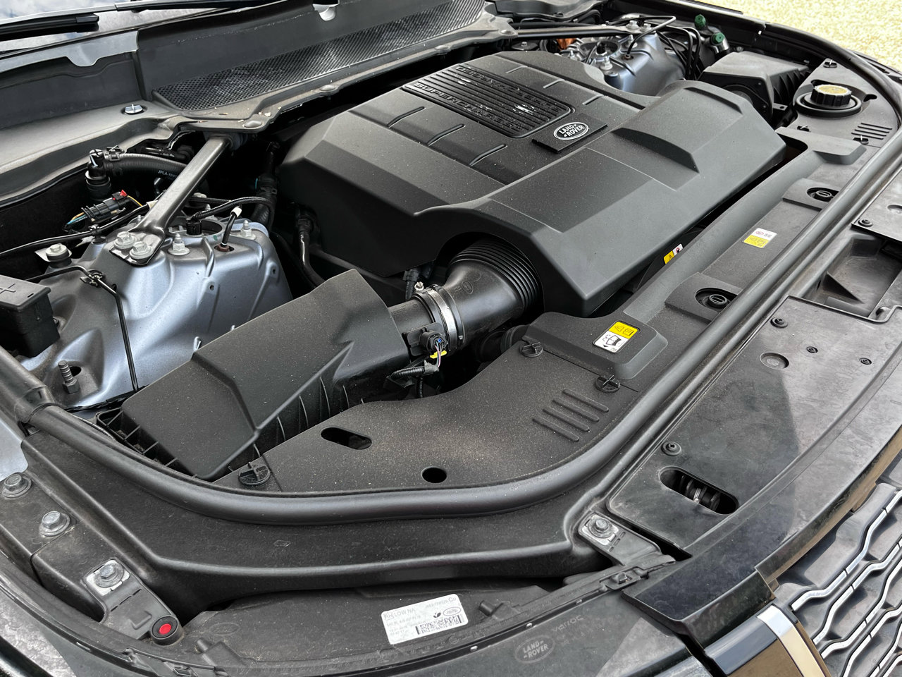 Used 2019 Land Rover Range Rover HSE image 23