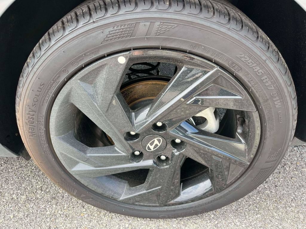 Used 2026 Hyundai Elantra Sport w/ Cargo Package FWD image 31