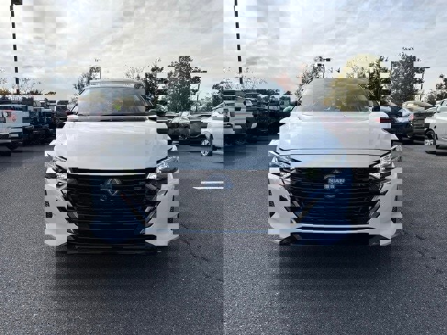 New 2025 Nissan Sentra SR w/ SR Premium Package image 3