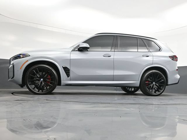 Used 2026 BMW X5 xDrive40i w/ M Sport Package AWD/4WD image 34