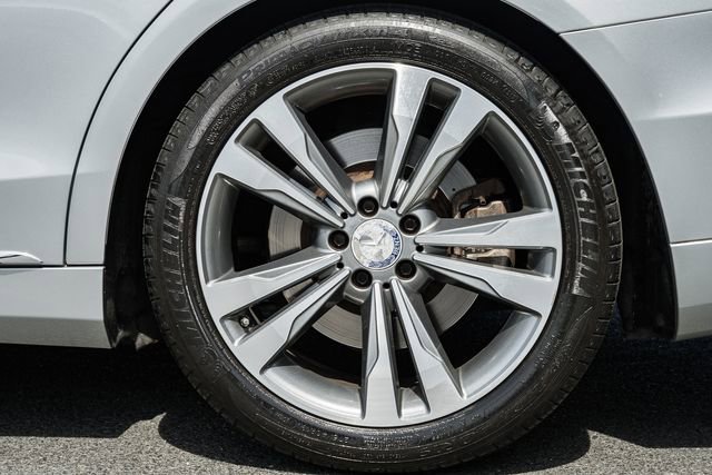 Used 2015 Mercedes-Benz S 550 4MATIC Sedan image 18