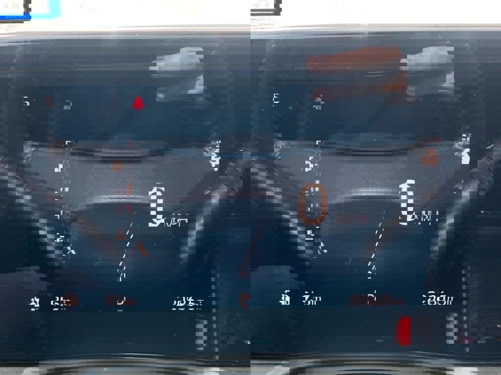 Used 2025 Buick Encore GX Preferred image 13