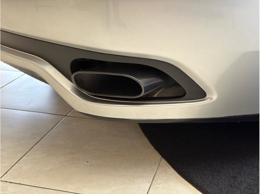 Used 2016 Maserati GranTurismo Sport image 36