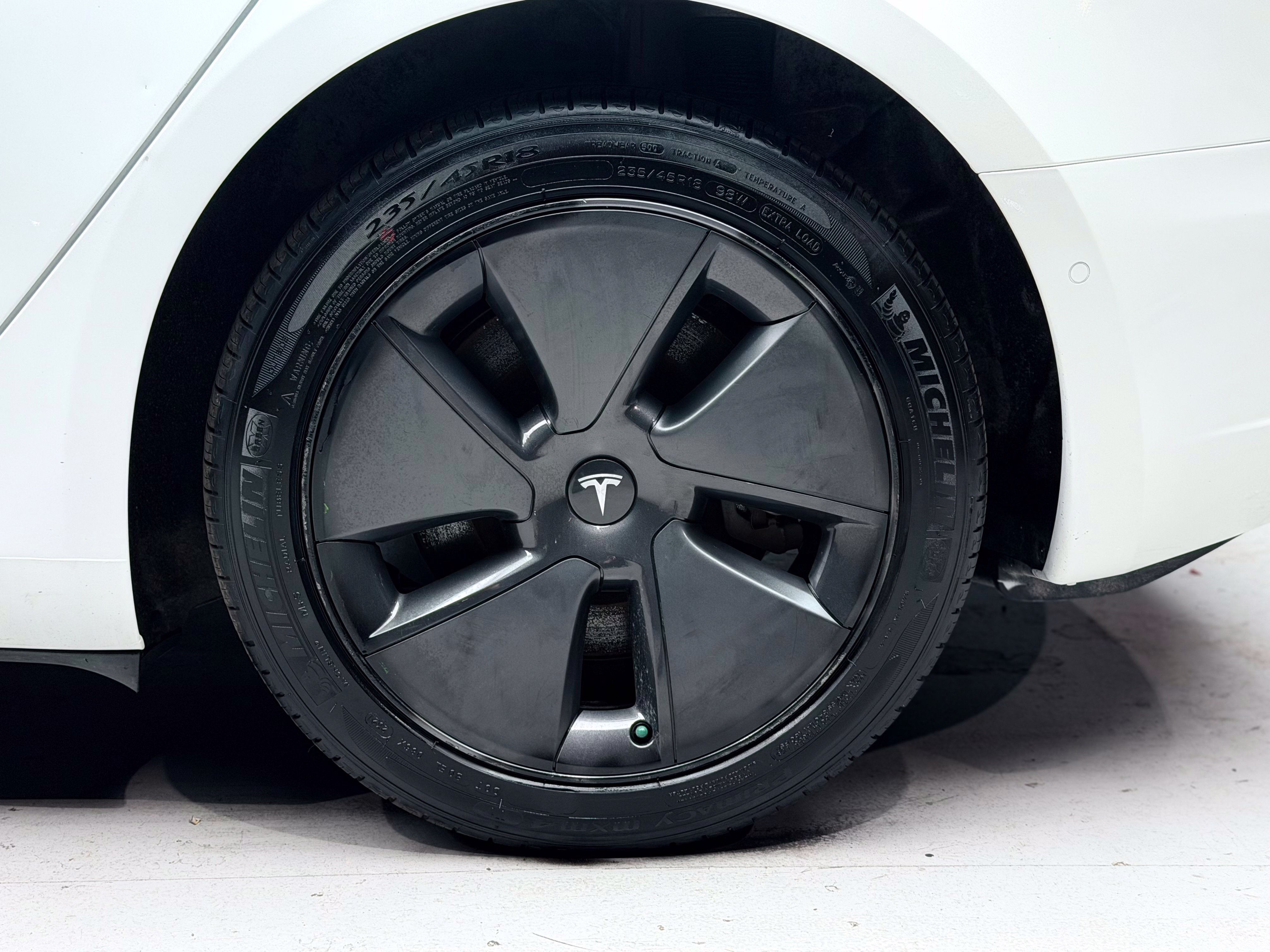 Used 2021 Tesla Model 3 Standard Range Plus RWD image 30