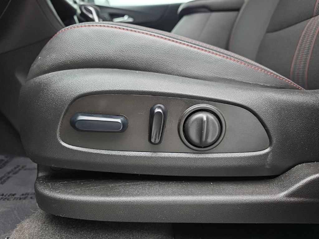 Used 2024 Chevrolet Equinox RS AWD/4WD image 24