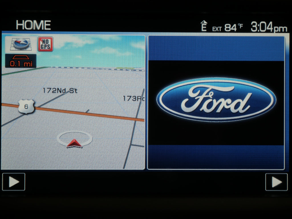 Used 2013 Ford Mustang GT Premium w/ Electronics Pkg RWD image 19
