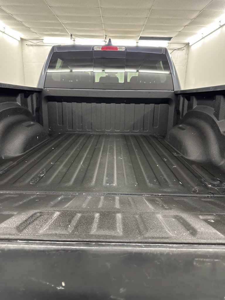 Used 2020 RAM 1500 Rebel AWD/4WD image 32