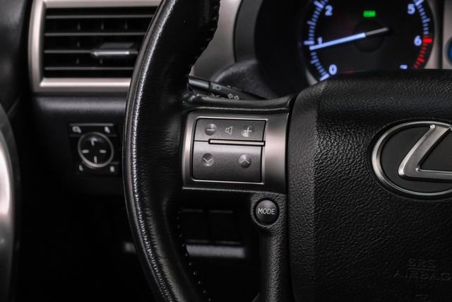 Used 2015 Lexus GX 460 w/ Navigation Package image 18