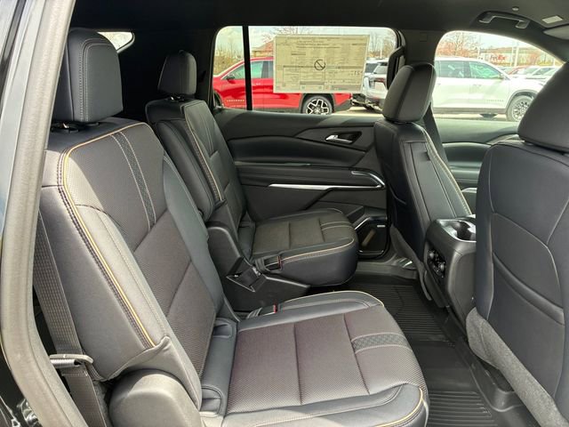 New 2026 Chevrolet Traverse High Country image 15