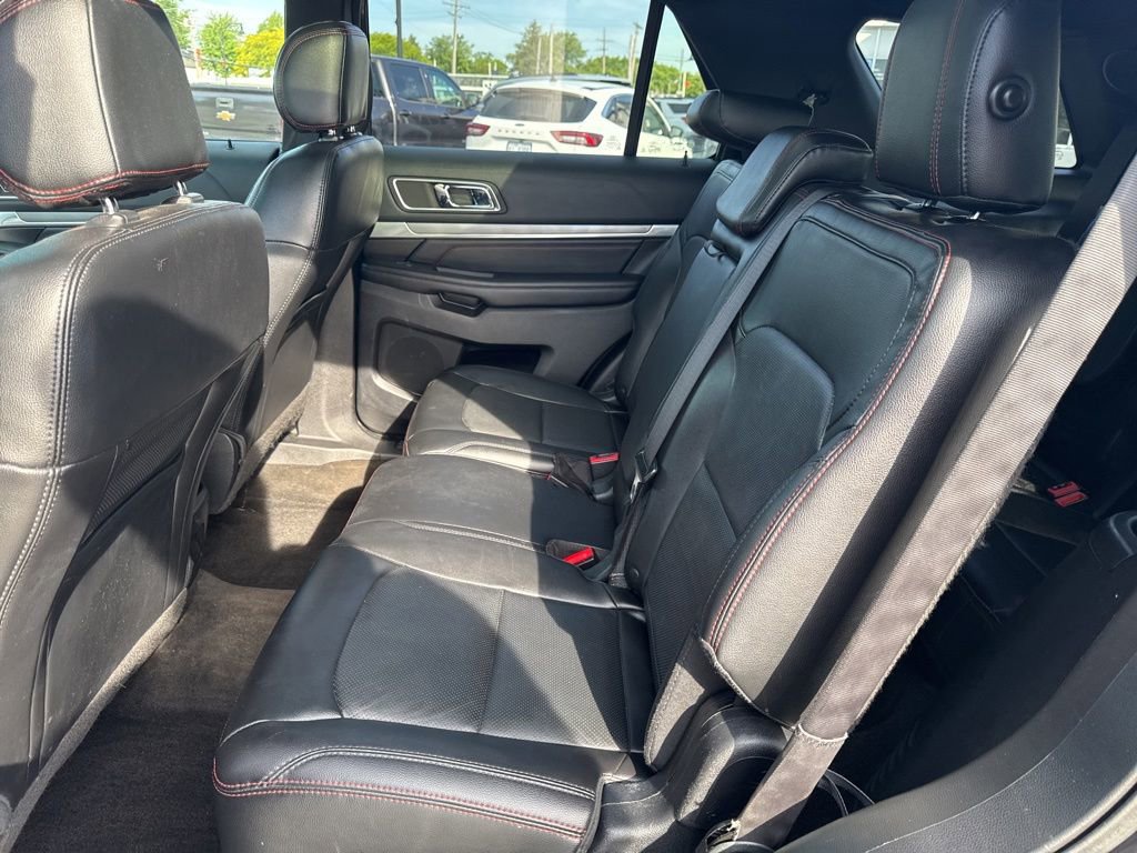 Used 2016 Ford Explorer Sport w/ Equipment Group 401A AWD/4WD image 29