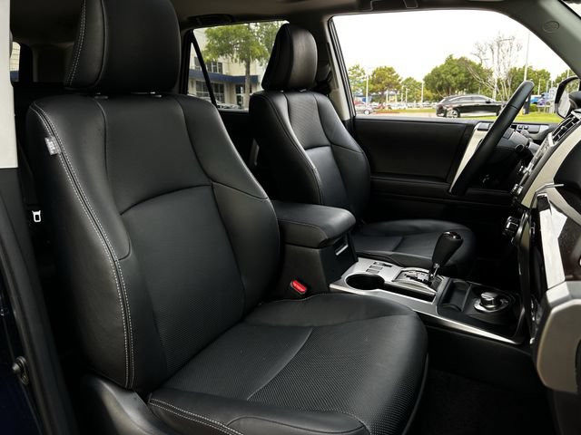 Used 2024 Toyota 4Runner Limited AWD/4WD image 29