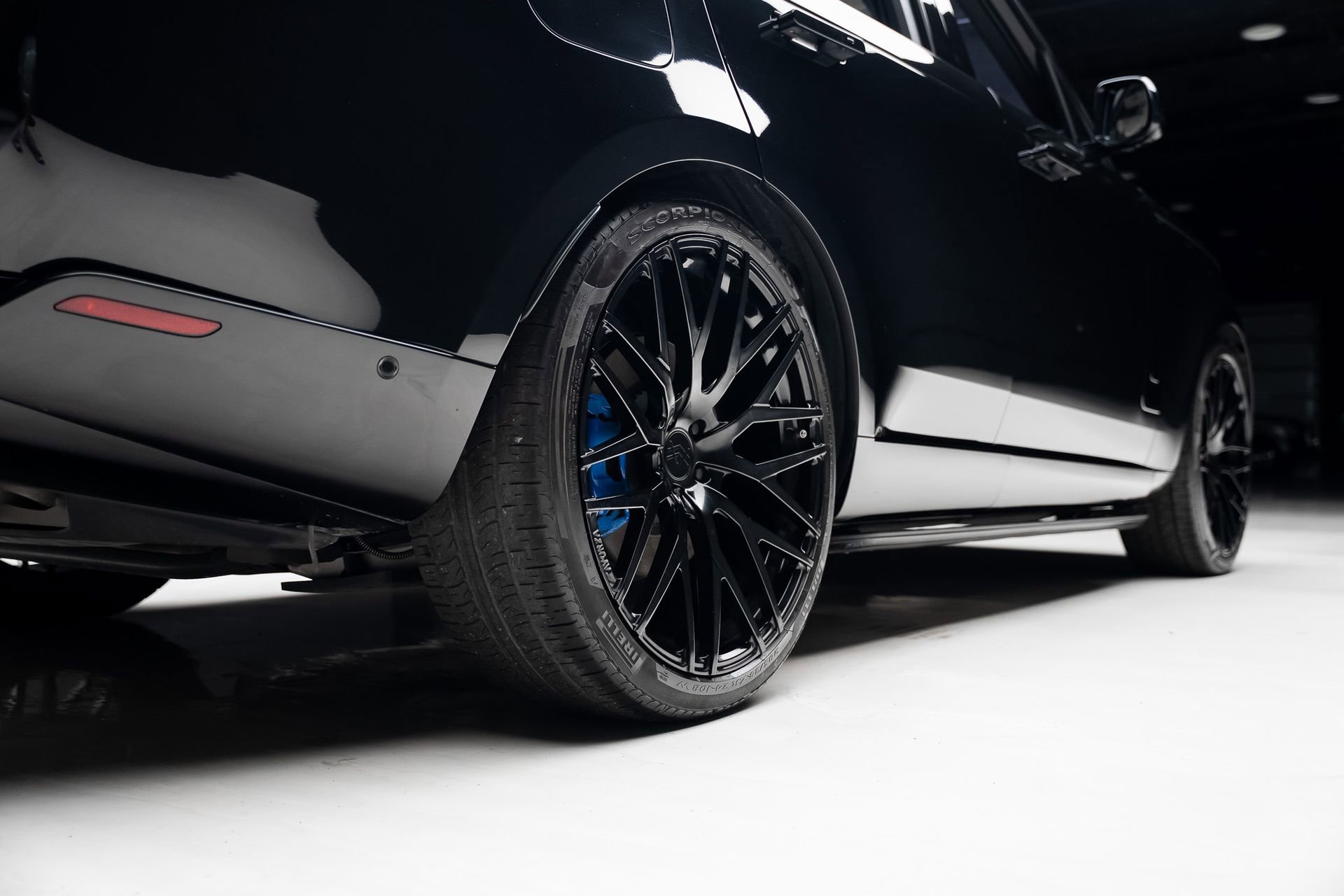 Used 2023 Land Rover Range Rover SE image 75