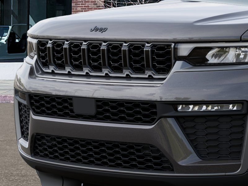 New 2026 Jeep Grand Cherokee Limited w/ Limited Altitude Package AWD/4WD image 11