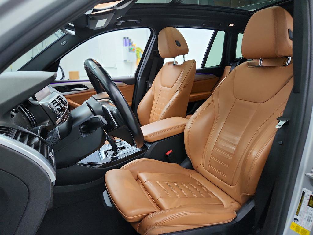 Used 2019 BMW X3 sDrive30i w/ Premium Package image 14