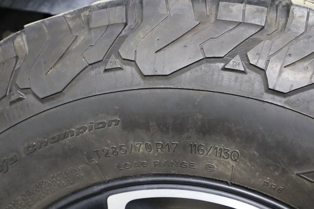 Used 2023 Jeep Wrangler Rubicon w/ LED Lighting Group image 40