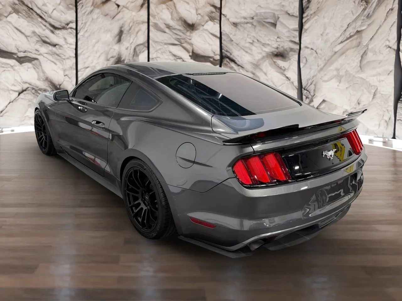Used 2017 Ford Mustang Coupe w/ Ecoboost Performance Package RWD image 3