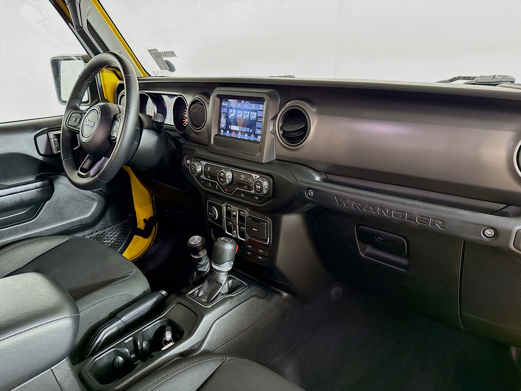 Used 2021 Jeep Wrangler Unlimited Sport image 33