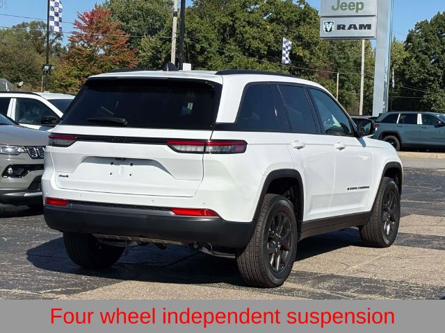 New 2027 Jeep Grand Cherokee 4WD image 32