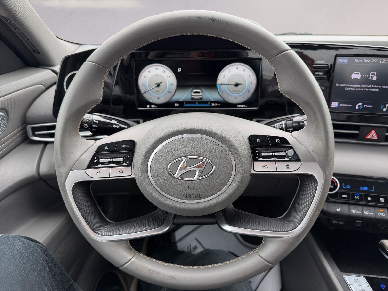 Used 2022 Hyundai Elantra SEL w/ Convenience Package image 12