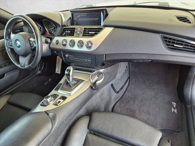 Used 2016 BMW Z4 sDrive35i RWD image 18