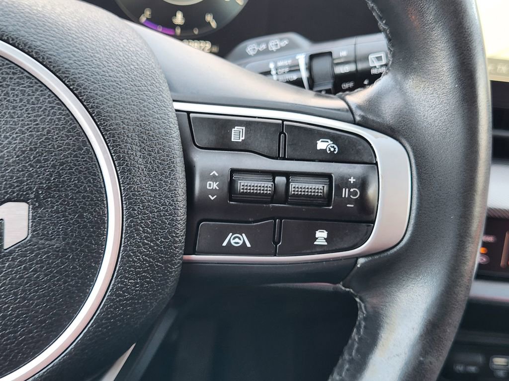 Certified 2023 Kia Sportage SX image 30