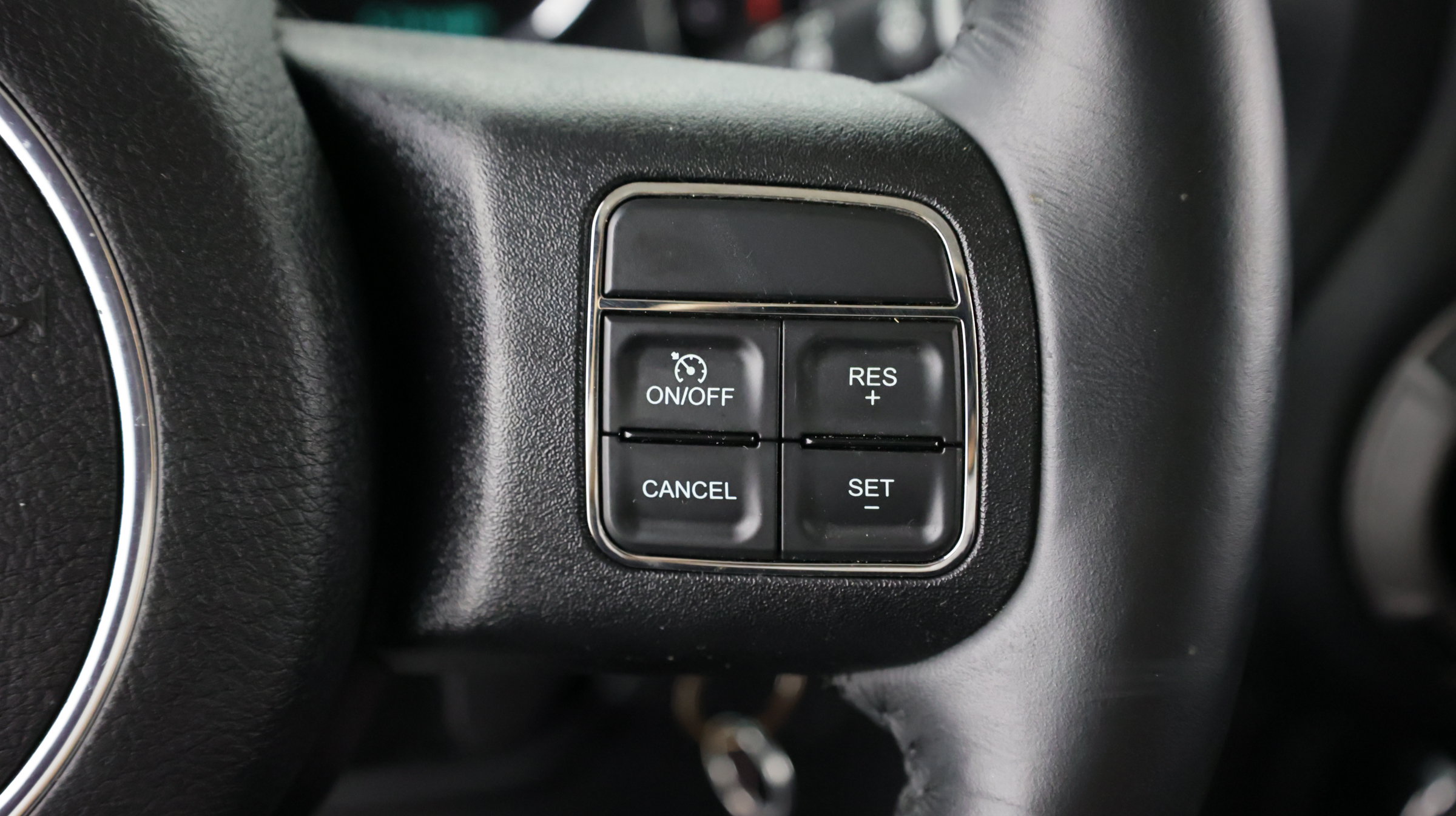 Used 2016 Jeep Wrangler Sport w/ Quick Order Package 24S AWD/4WD image 24