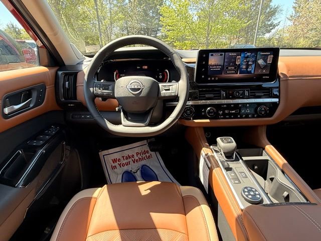 New 2026 Nissan Pathfinder Platinum w/ Cargo Package AWD/4WD image 23