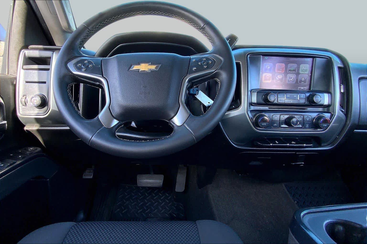 Used 2017 Chevrolet Silverado 1500 LT w/ Texas Edition RWD image 5