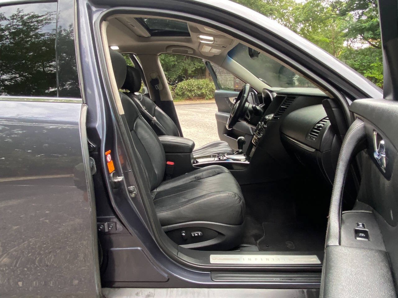 Used 2009 INFINITI FX35 AWD w/ Navigation Pkg image 54