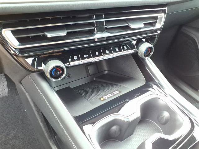 New 2026 Chevrolet Traverse LT image 15