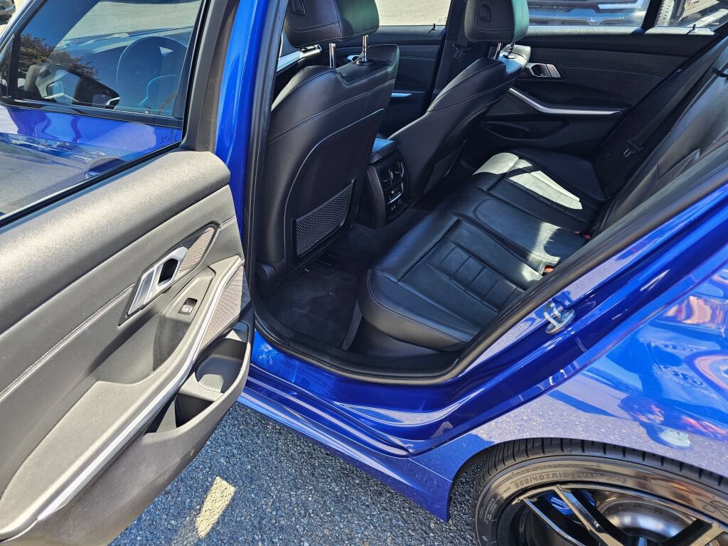 Used 2020 BMW M340i RWD image 15
