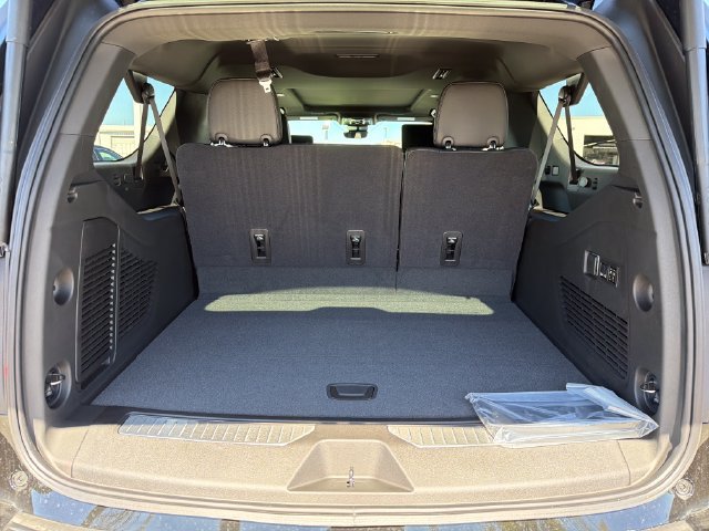 New 2026 GMC Yukon XL Denali w/ Denali Reserve Package AWD/4WD image 24
