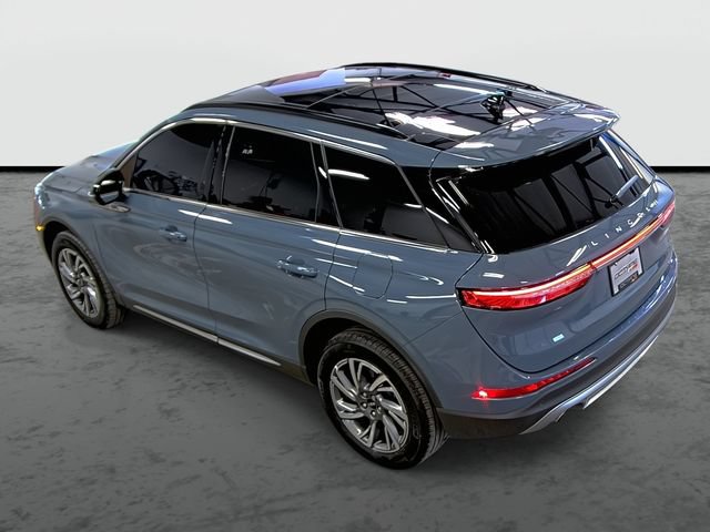 Used 2025 Lincoln Corsair AWD w/ Equipment Group 101A image 2