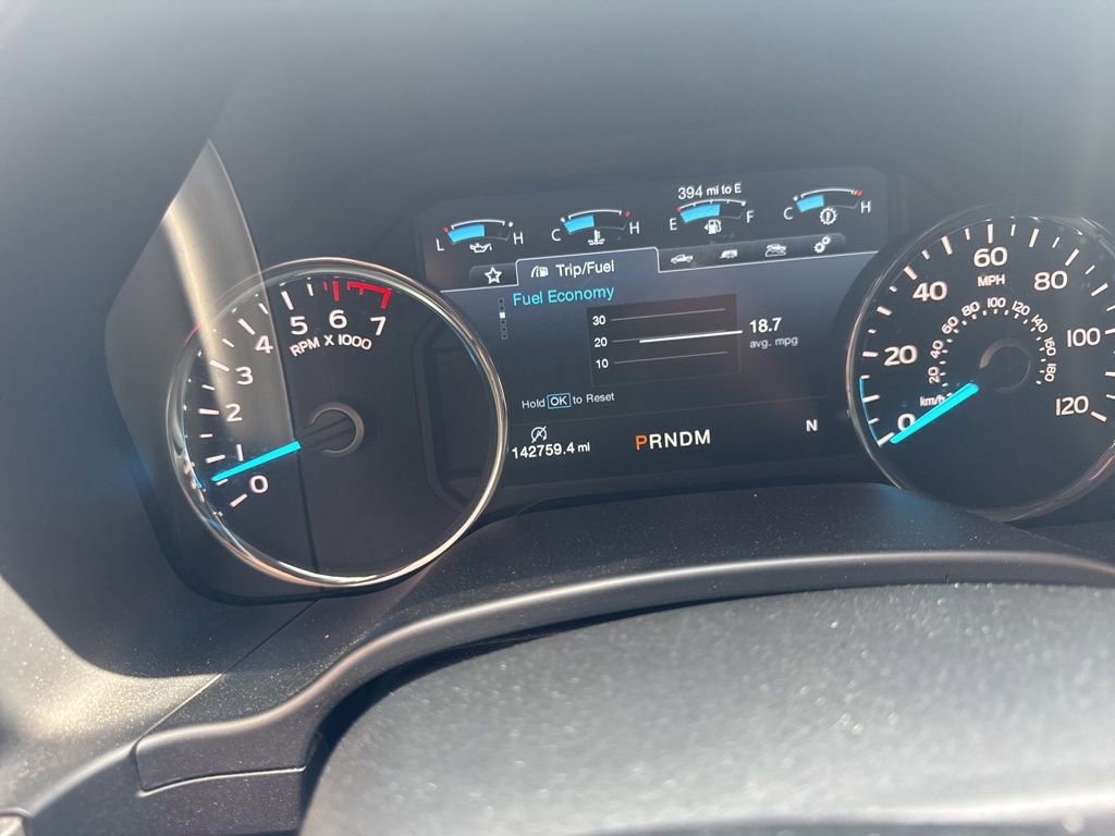 Used 2019 Ford F150 Lariat w/ Equipment Group 502A Luxury AWD/4WD image 13