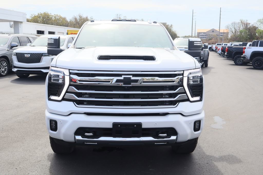 Certified 2025 Chevrolet Silverado 2500 High Country w/ Technology Package image 3