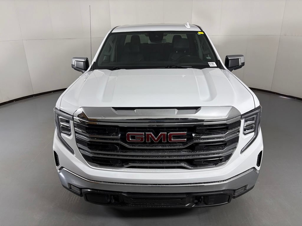 Used 2025 GMC Sierra 1500 SLT RWD image 3