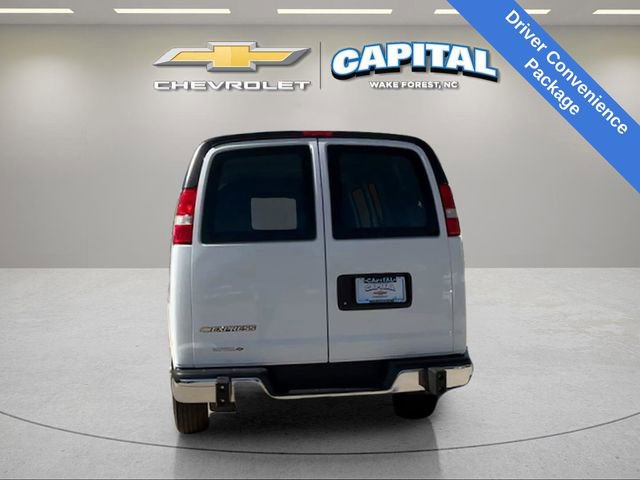 Used 2024 Chevrolet Express 2500 w/ Driver Convenience Package RWD image 5