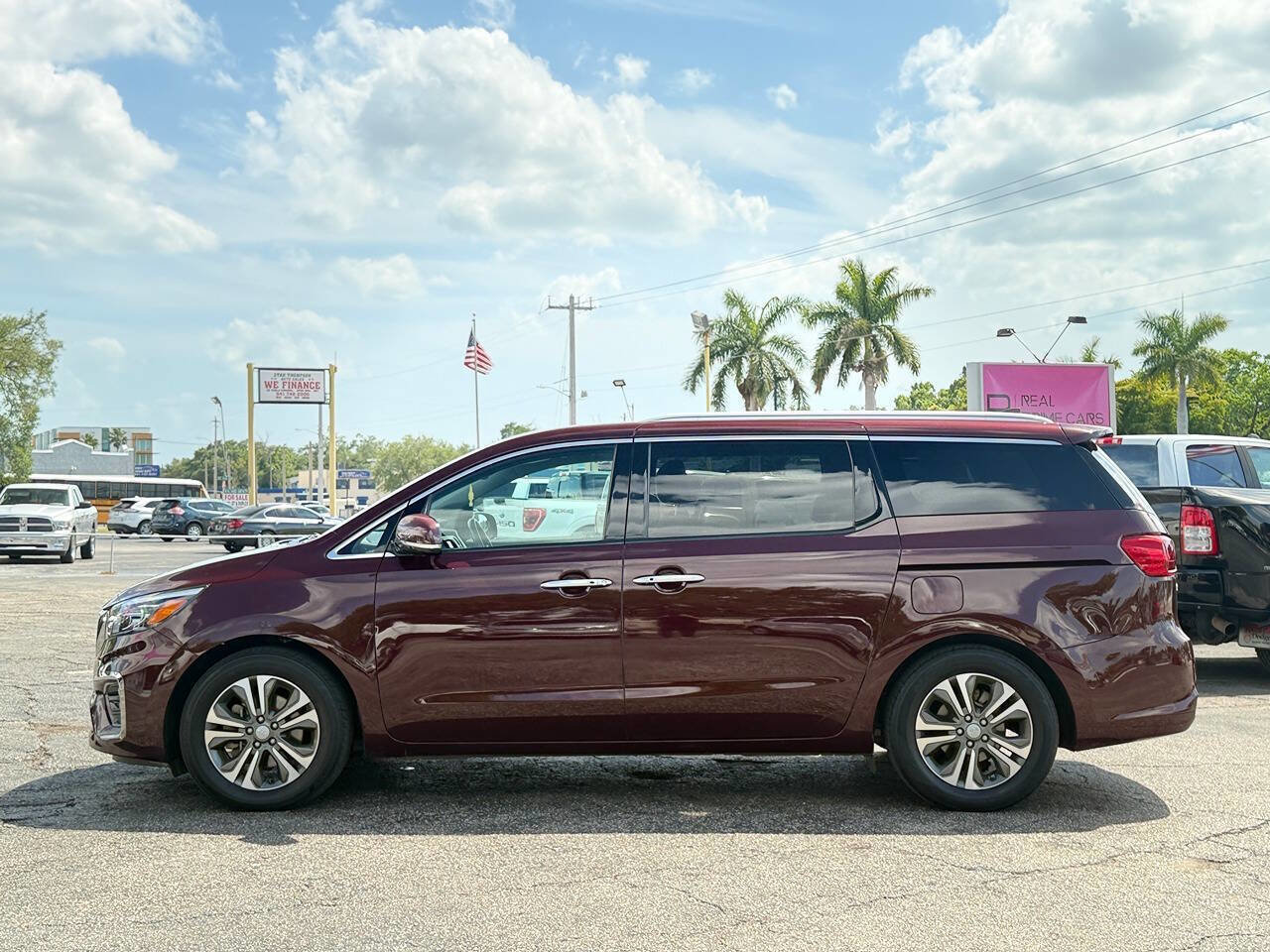 Used 2020 Kia Sedona SX image 4