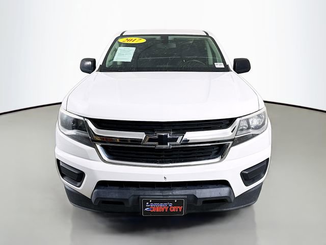 Used 2017 Chevrolet Colorado LT image 2